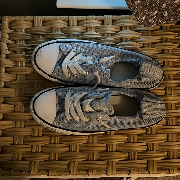 Converse - Picture 2 of 3